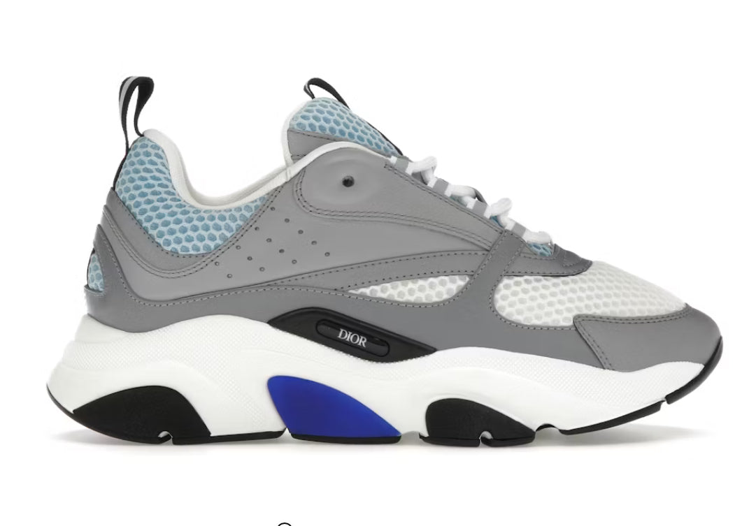 "B22" Sneaker 1