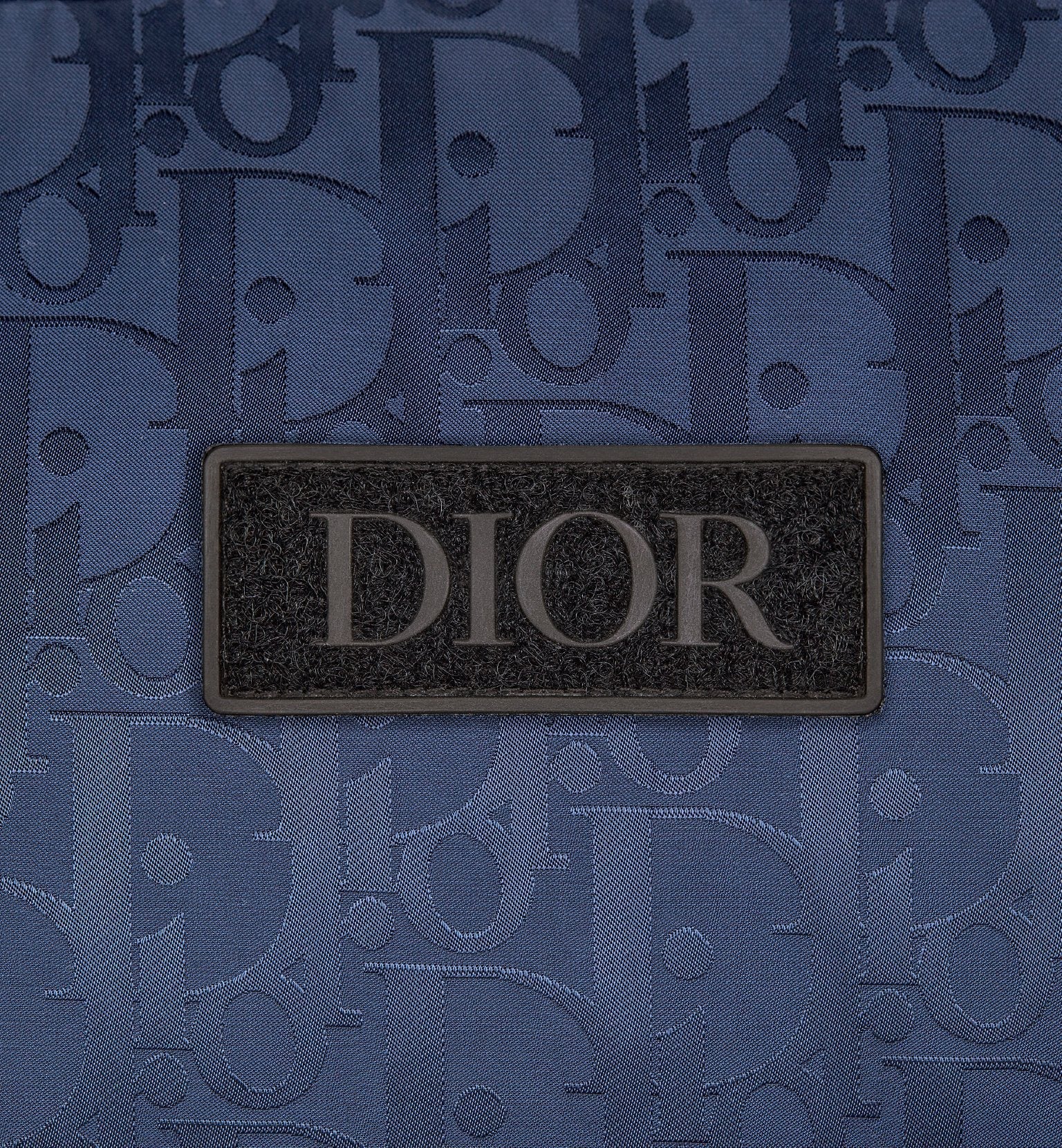 "D" Oblique Puffer Blau 6