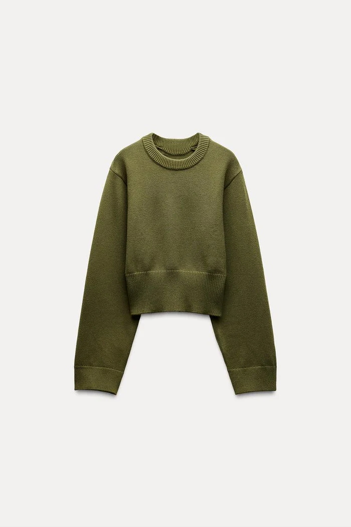 Kurzer Strickpullover mit weiten Ärmeln 4